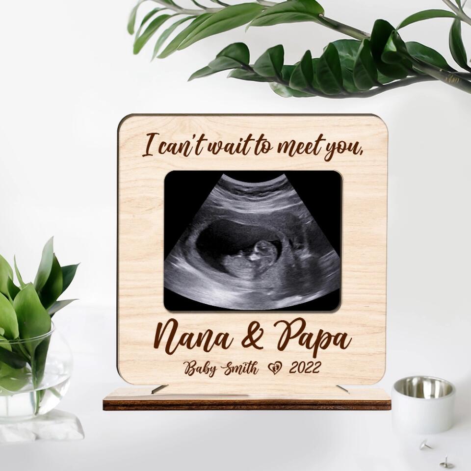 I Can't Wait To Meet You - Personalized Upload Photo Acrylic/Wooden Plaque - Best Gift For Pregnant Wife - Funny Gift For New Parents For Him/Her - 302IHPLNWP242