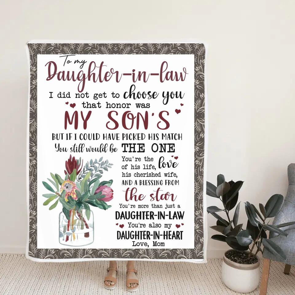 To My Daughter-In-Law - Personalized Name Blanket - Gift for Daughter in Law on Wedding Day, Birthday - Bedding Decor