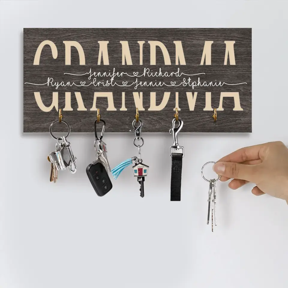 Grandma With Children Kids' Names - Personalized Wooden Key Holder - Gift For Grandma