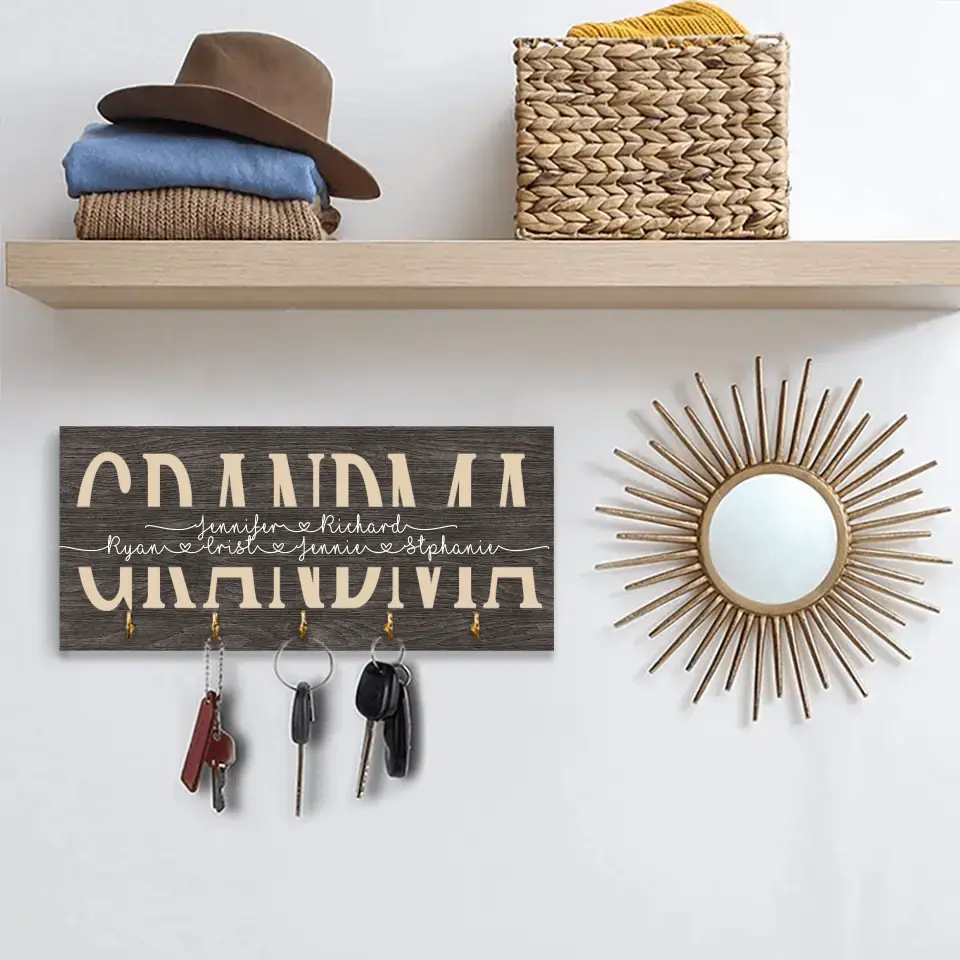 Grandma With Children Kids' Names - Personalized Wooden Key Holder - Gift For Grandma