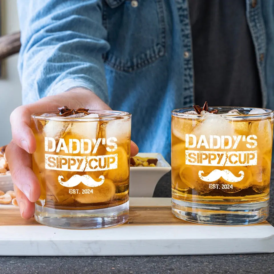 Funny Gift for New Dad Daddy's Sip Cup Bar Glass