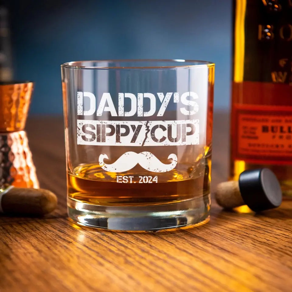Funny Gift for New Dad Daddy's Sip Cup Bar Glass
