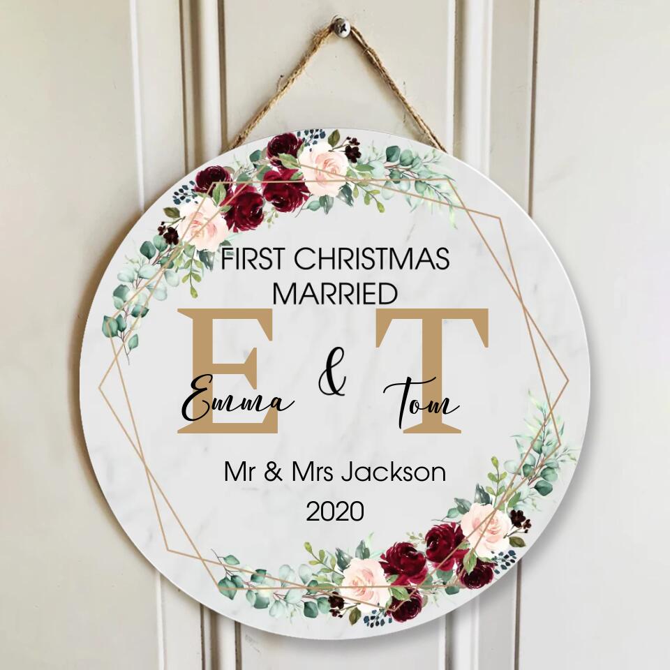 Couple Wooden Sign First Christmas Married - Custom Round Wooden Sign - Gift for Wedding Anniversary Christmas Decor