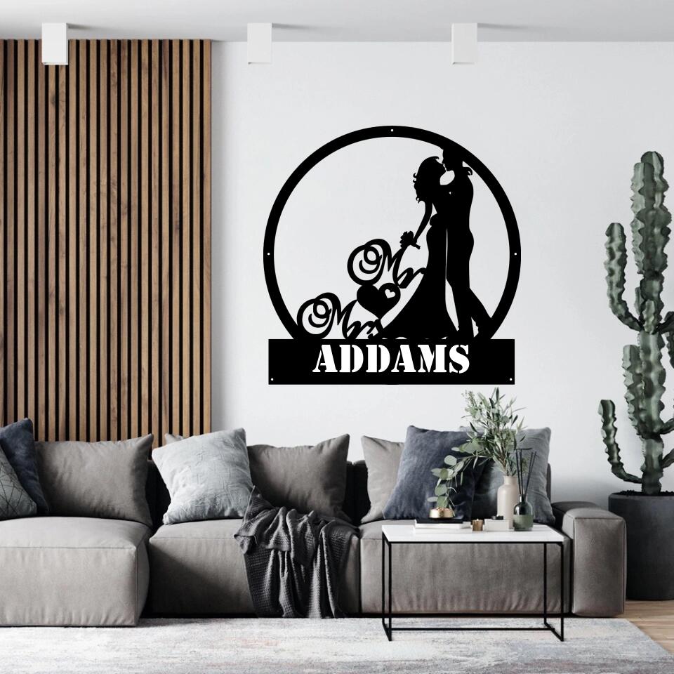 Hand In Hand Couple Cutting Art - Personalized Metal Sign