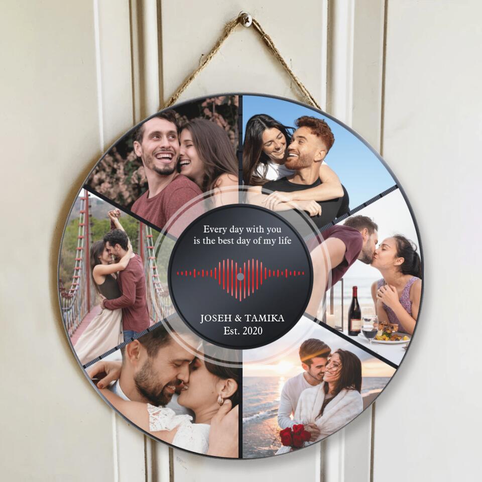 Couple Wooden Sign Every Day With You Is The Best, Personalized Round Wooden Sign, Anniversary Gifts For Couple