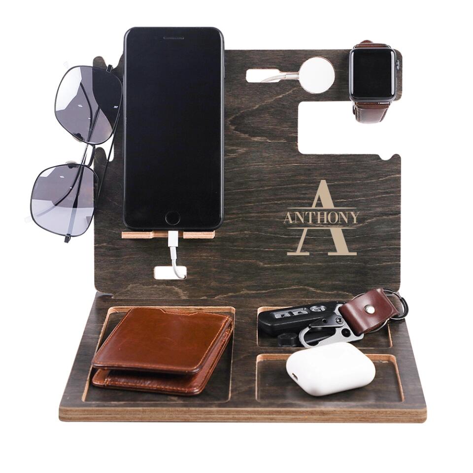Custom Monogram Letter & Name Wooden Docking Station