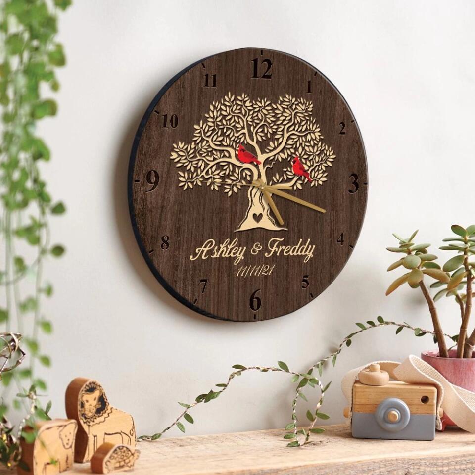 Cardinals On The Tree - Personalized Wooden Wall Clock - Anniversary Gift For Parents/ For Mom, For Her - 210IHNBNWC708