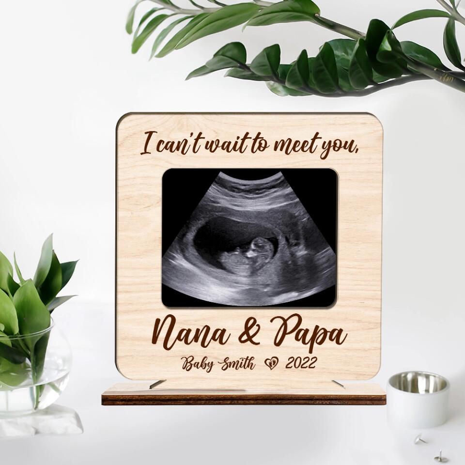 I Can't Wait To Meet You - Personalized Upload Photo Acrylic/Wooden Plaque - Best Gift For Pregnant Wife - Funny Gift For New Parents For Him/Her -  302IHPLNWP242