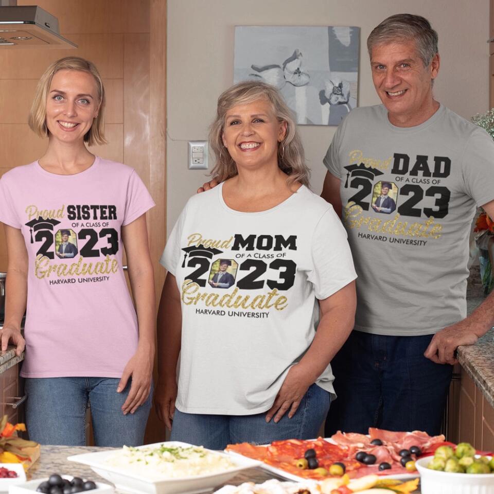 Proud Family Of 2025 Graduate - Personalized Shirt - Graduation Gift For Family 2025