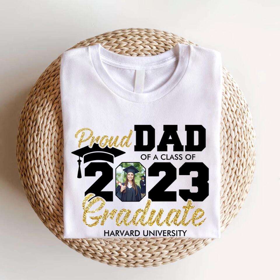 Proud Family Of 2025 Graduate - Personalized Shirt - Graduation Gift For Family 2025