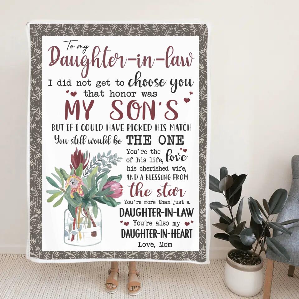 To My Daughter-In-Law - Personalized Name Blanket - Gift for Daughter in Law on Wedding Day, Birthday - Bedding Decor