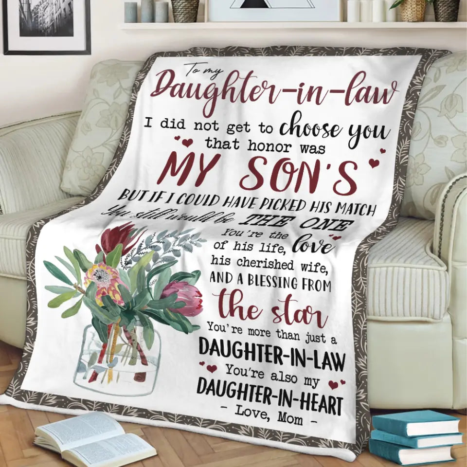 To My Daughter-In-Law - Personalized Name Blanket - Gift for Daughter in Law on Wedding Day, Birthday - Bedding Decor