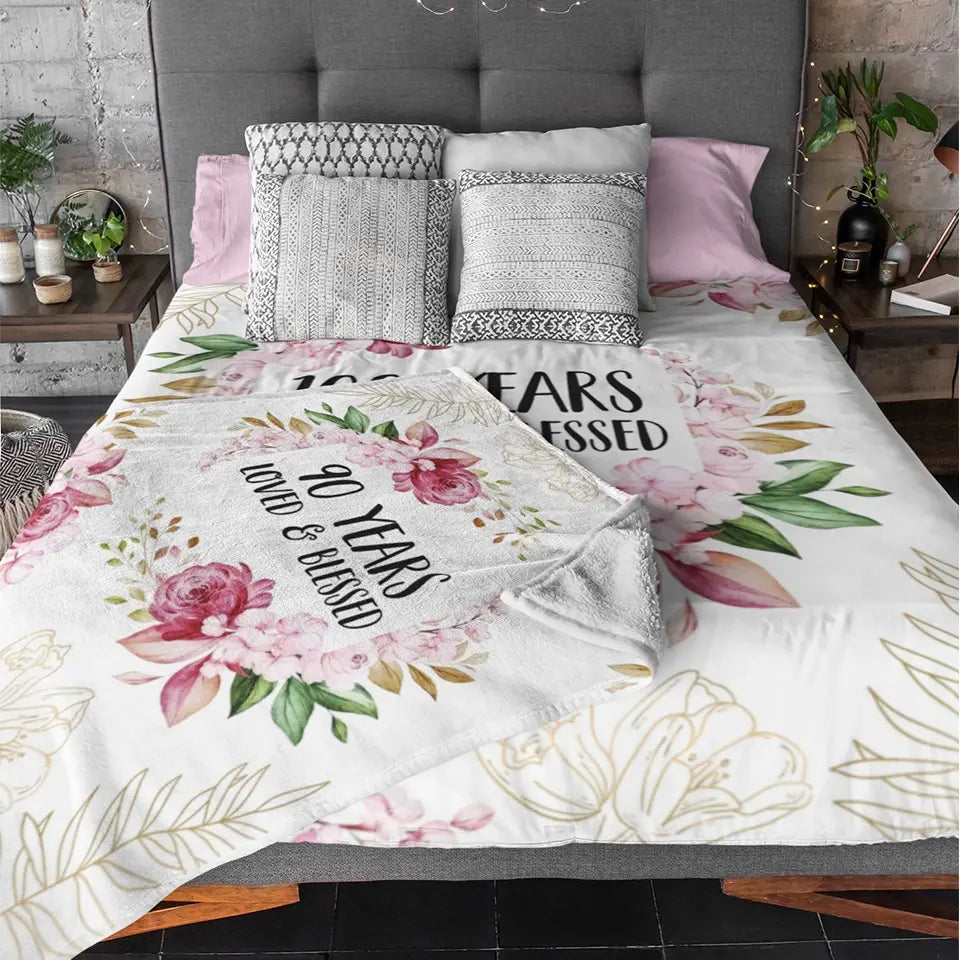 Loved & Blessed Floral Blanket - Personalized Fleece Blanket - Birthday Gift For Mom, Grandma, Auntie | 308IHPBNBL308