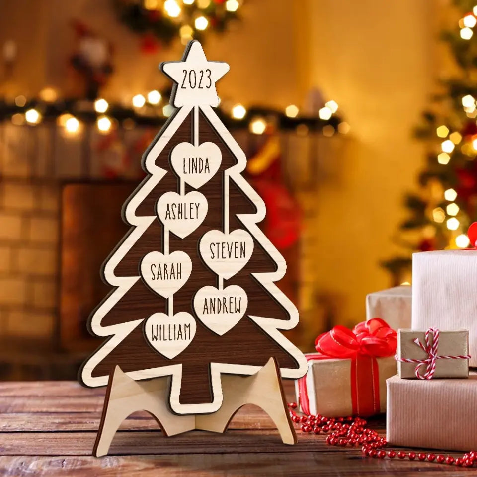 Christmas Tree With Family Member Names - Housewarming Gifts - Custom Wooden Art Piece - Christmas Gift