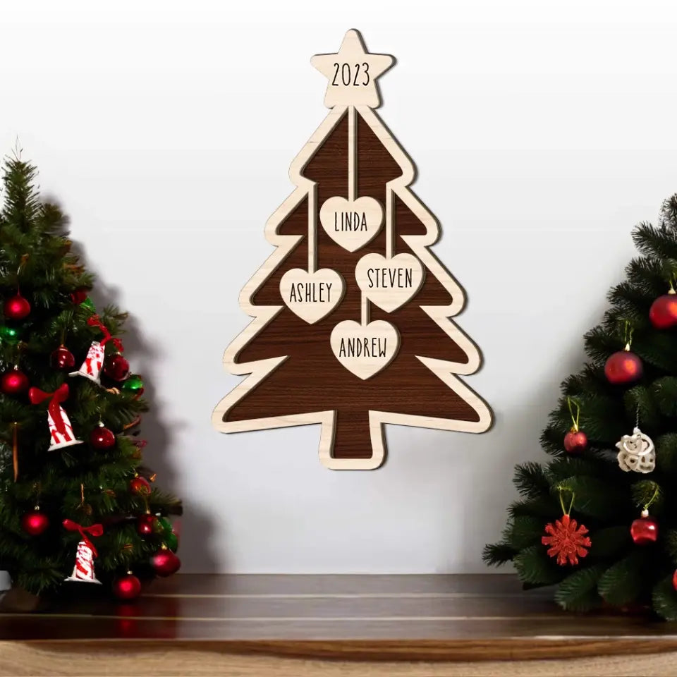 Christmas Tree With Family Member Names - Housewarming Gifts - Custom Wooden Art Piece - Christmas Gift