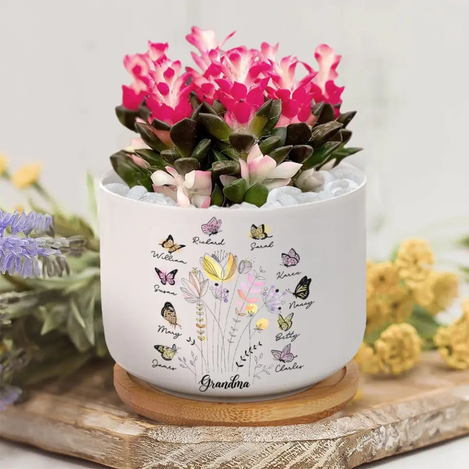 Garden Of FLower With Children's  Names - Personalized Ceramic Plant Pot - Gift For Grandma