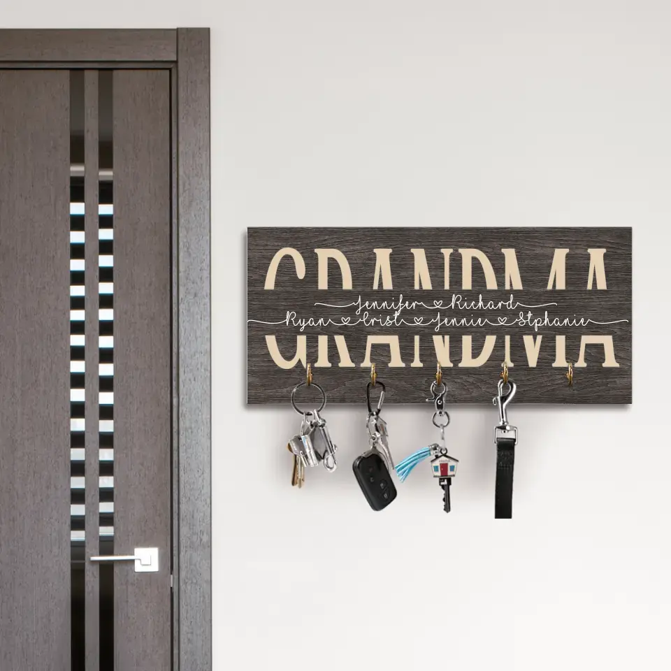 Grandma With Children Kids' Names - Personalized Wooden Key Holder - Gift For Grandma