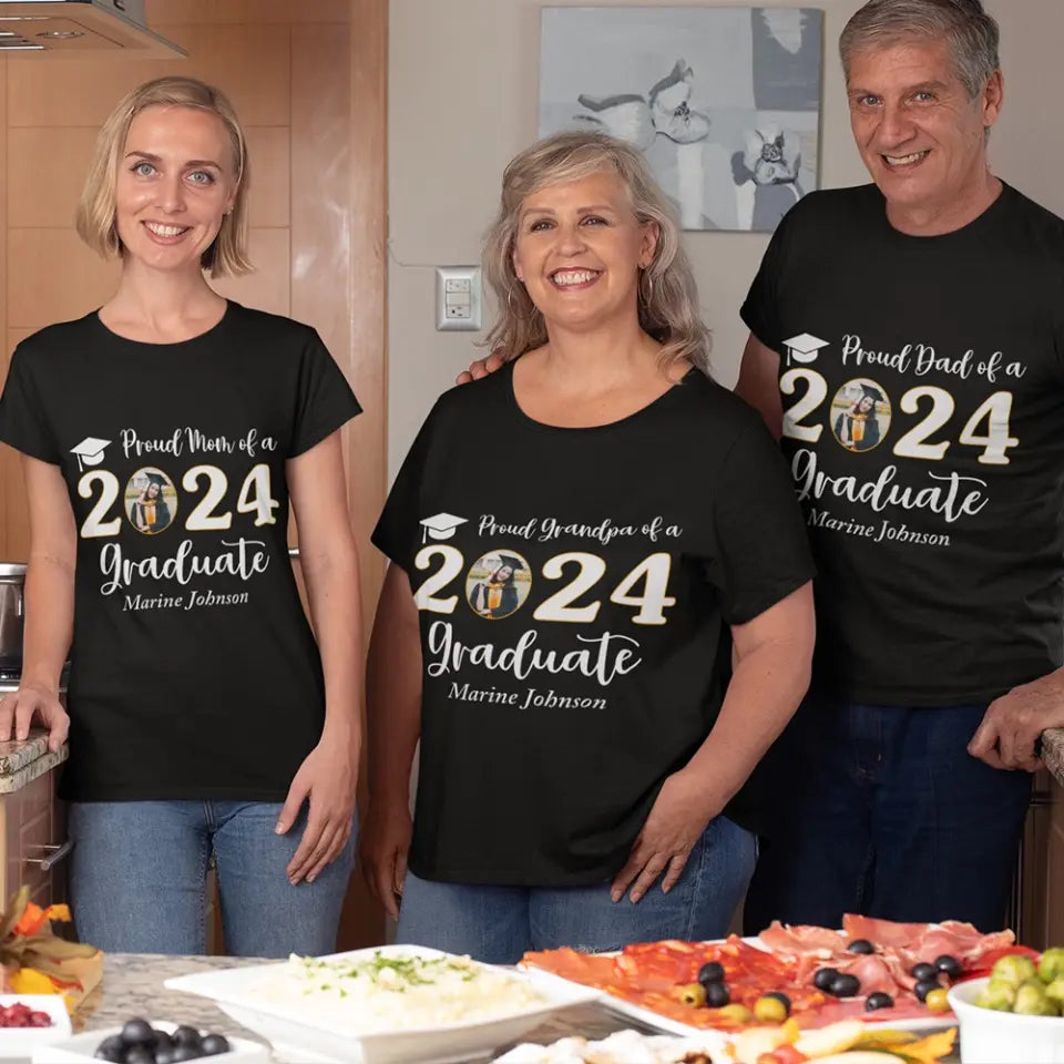 Proud Family Of 2025 Graduate G500 Front Side Tshirt