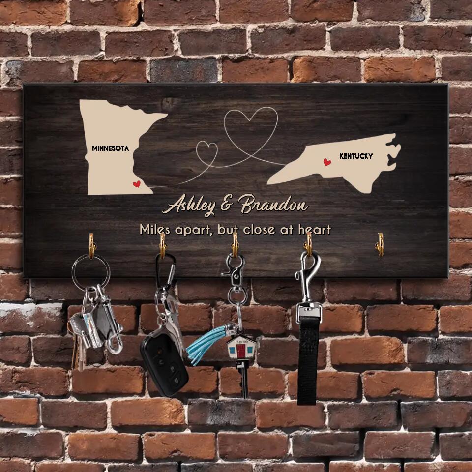 Personalized Valentine Gifts - Miles Apart But Close At Heart Personalized Key Holder