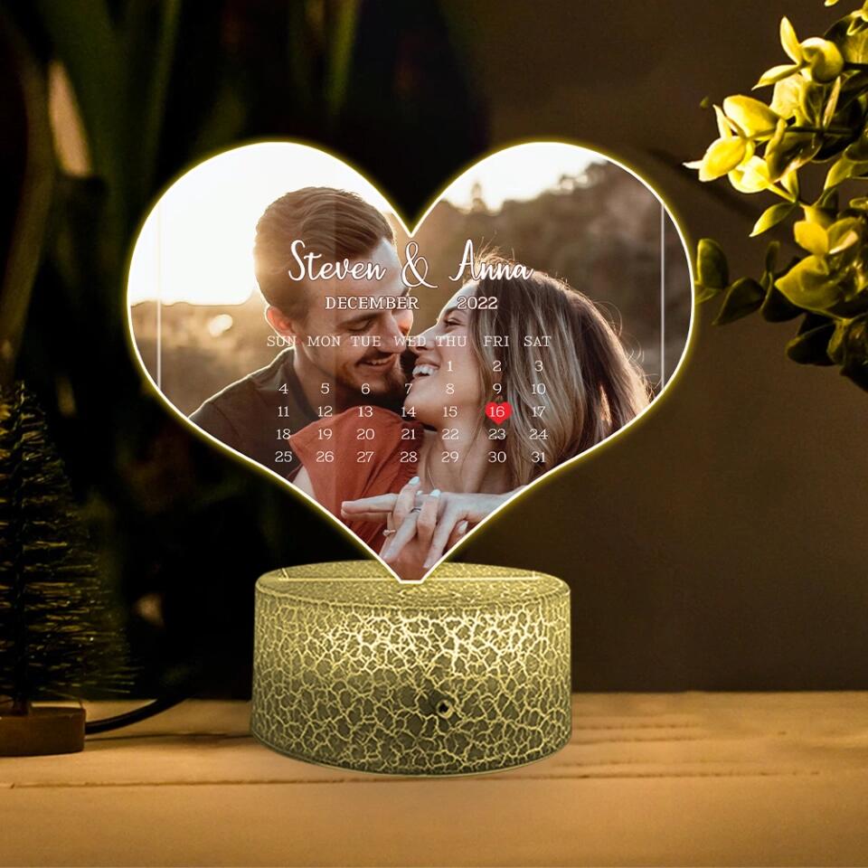 Heart-Shaped Valentine Upload Photo Led Light