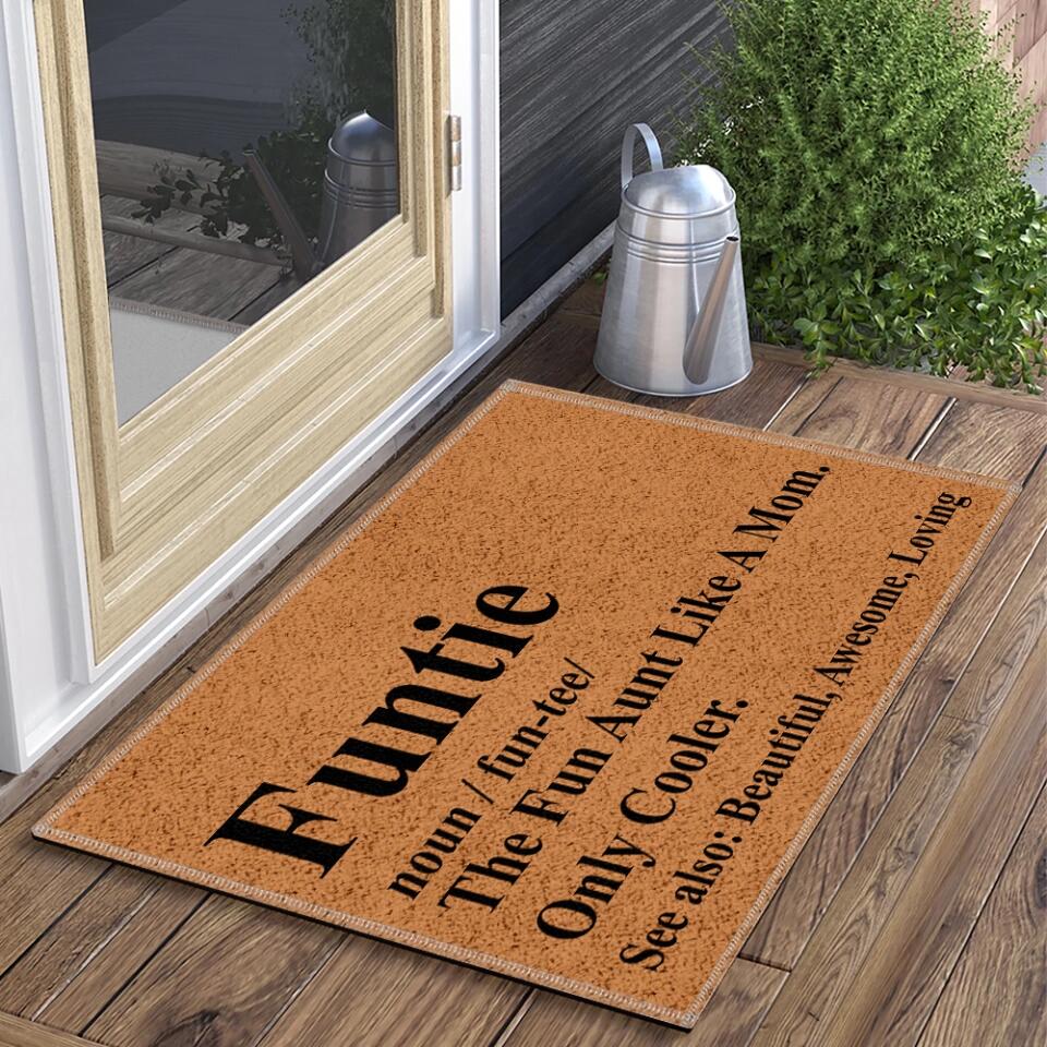 The Fun Aunt Like A Mom - Personalized DoorMat