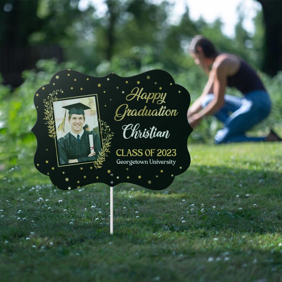 Happy Graduation Class of 2025 - Personalized Metal Garden Sign - Graduation Gift for Son/Daughter