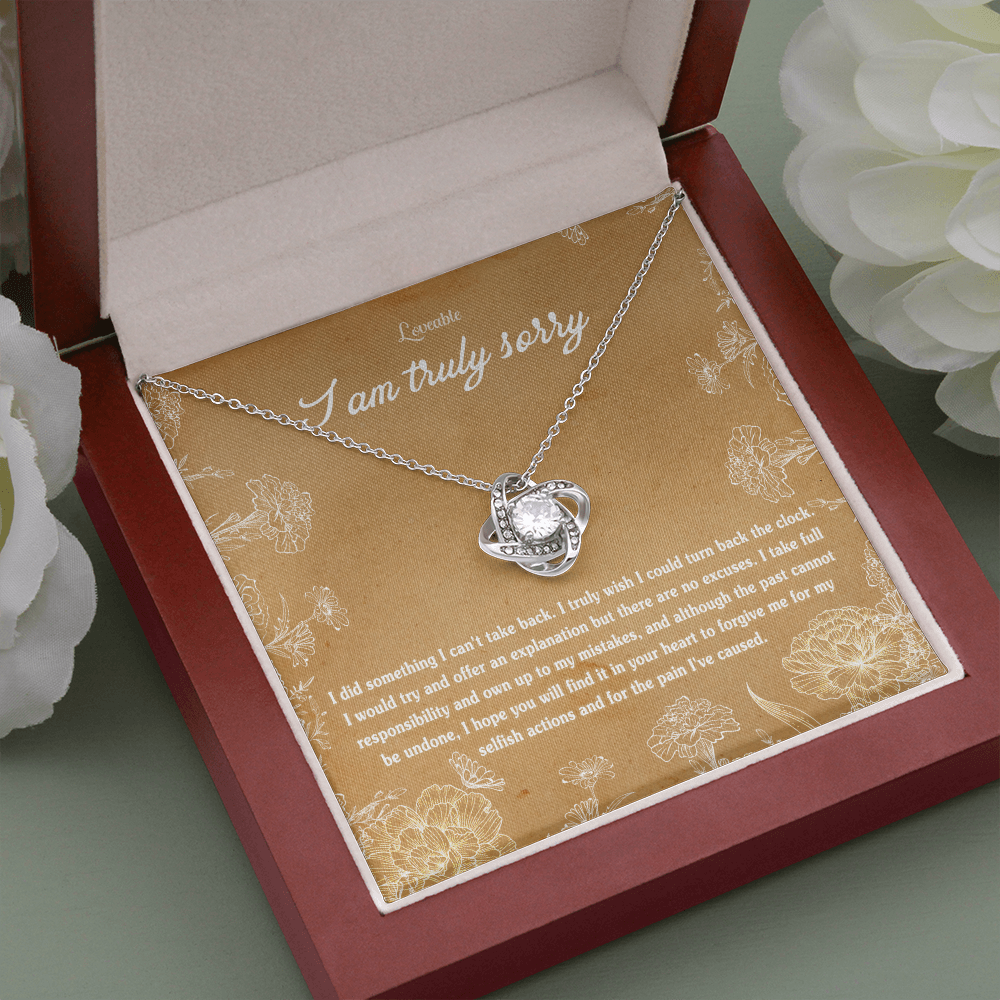 White gold necklace Sorry wife